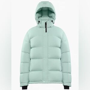 Aritzia Super Puff Coat